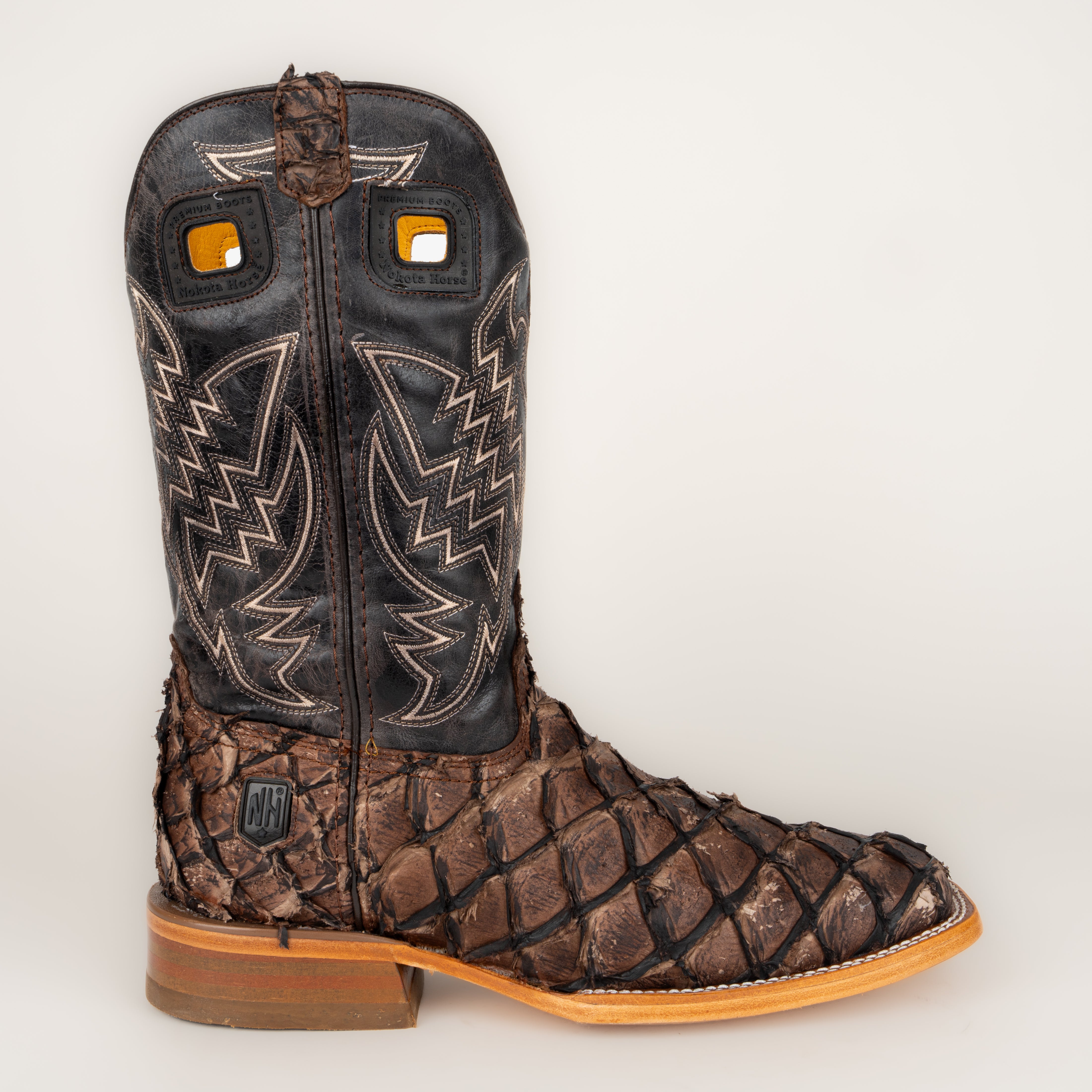 Bota Nokota Thor 18 Pirarucu Tabaco Caballero